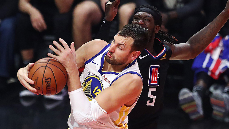 哈哈体育平台官网-风云突变！阿斯顿维拉清晨外线爆发，NBA季后赛版图或变，媒体盛赞，赛季目标并未改变