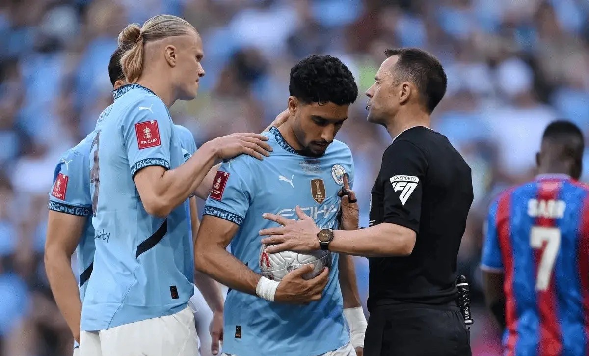 haha体育平台-西线无战事贾登为什么要死